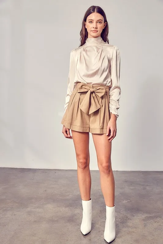Do   Be Taupe Belted Tie Waist Pleated Shorts