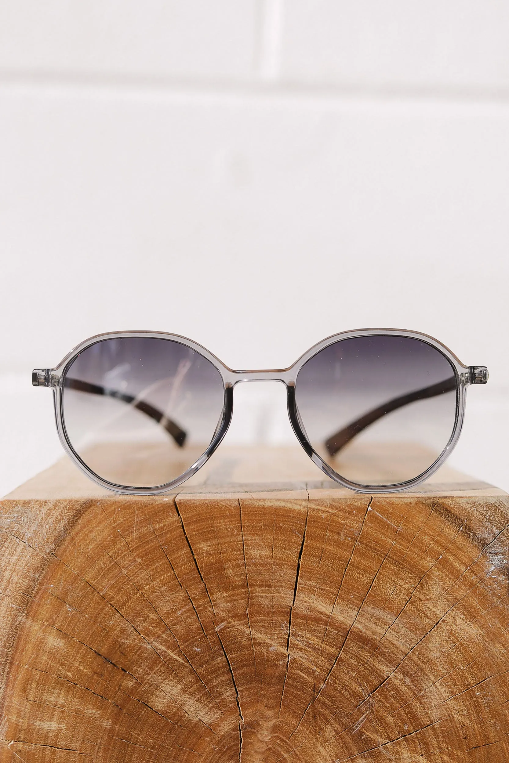 OASIS SUNGLASSES