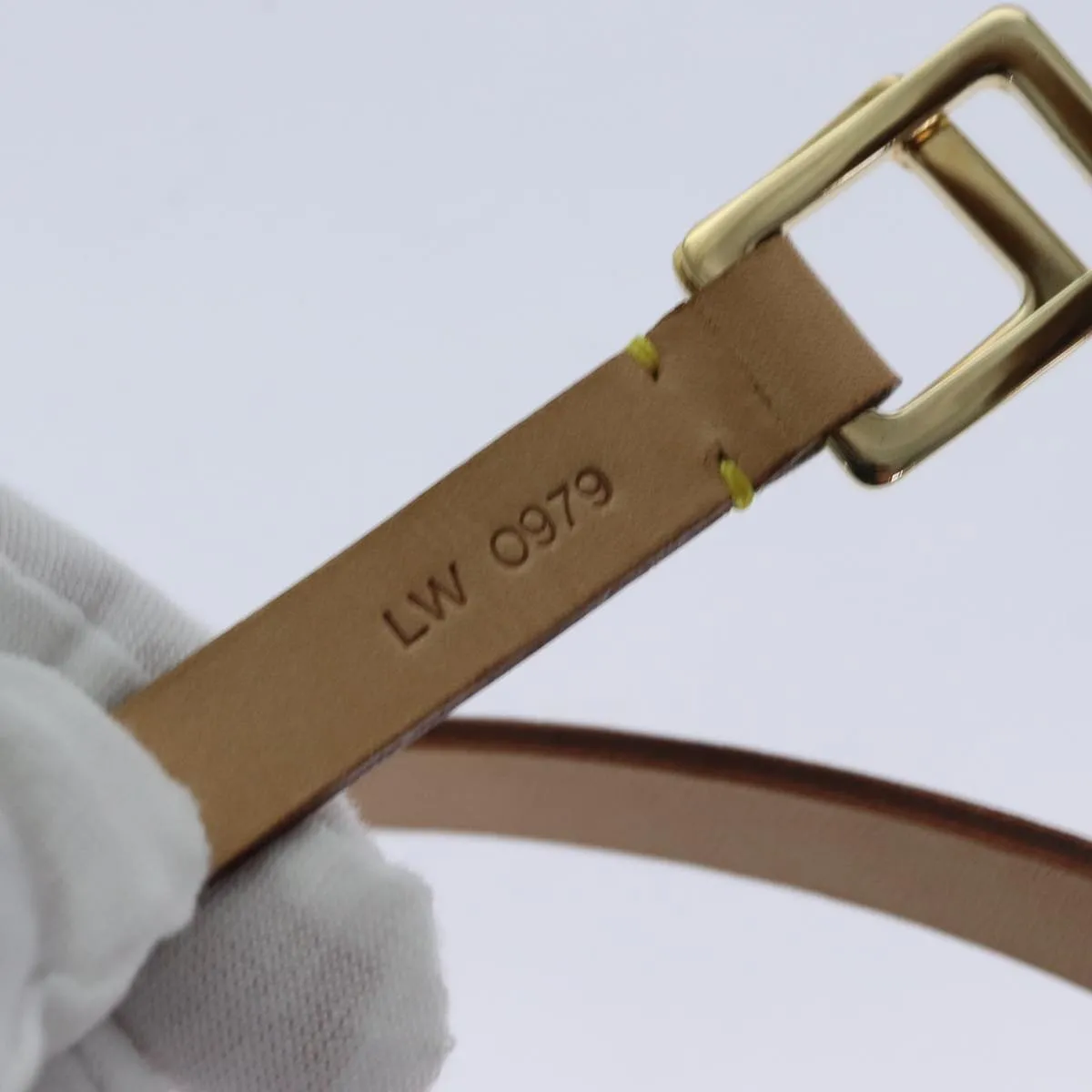 Trendy Inspired Louis Vuitton Belt Leather M Beige Lv Auth 88629
