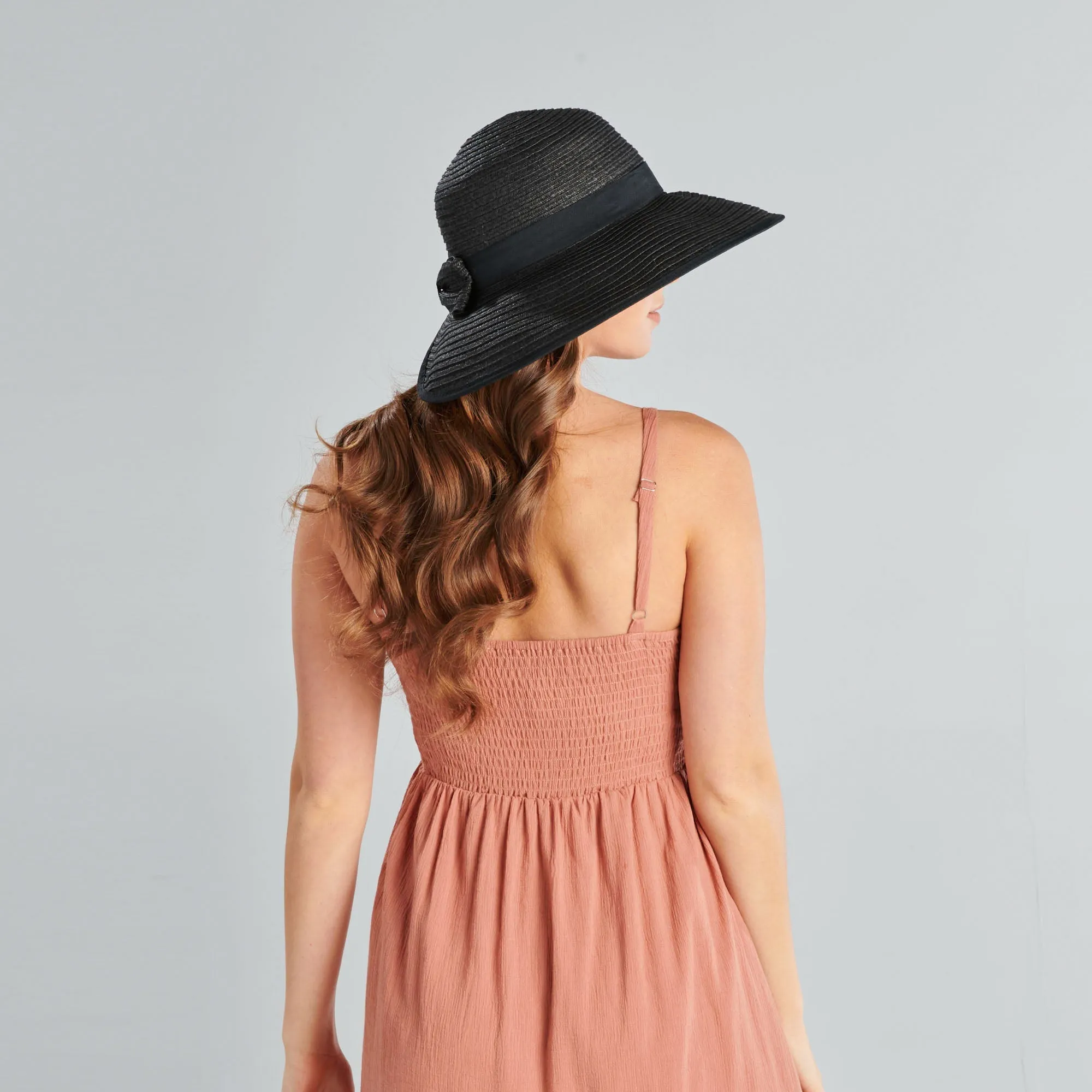 Women's Contrasting Edged Sun Brim Hat with Back Bow