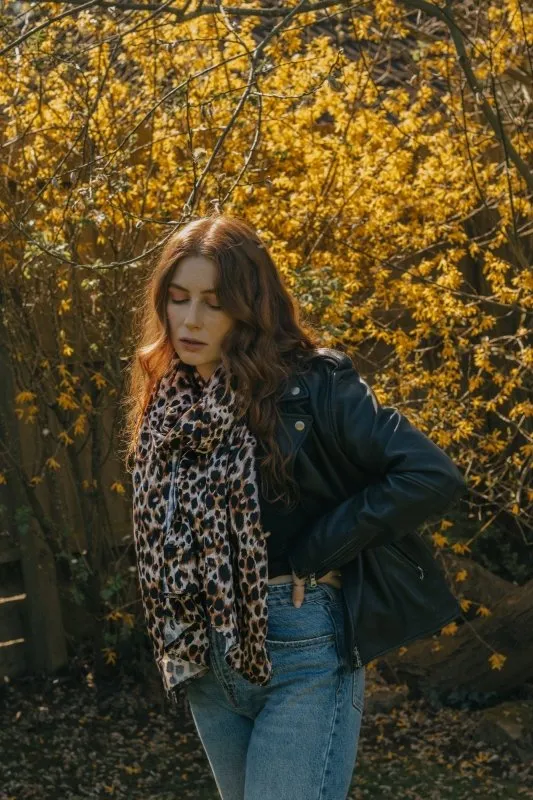 Xander Kostroma - All Over Hand Painted Leopard Print Viscose Scarf for Women - 180 x 70cm - Limited Edition - Sustainable and Stylish Fashion - Perfect for Everyday Wear