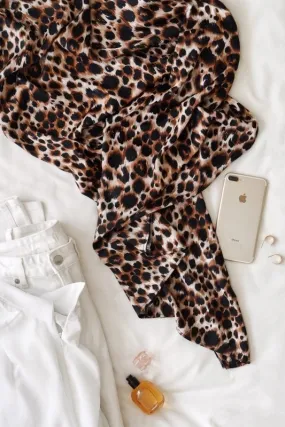 Xander Kostroma - All Over Hand Painted Leopard Print Viscose Scarf for Women - 180 x 70cm - Limited Edition - Sustainable and Stylish Fashion - Perfect for Everyday Wear